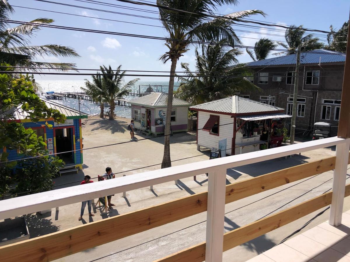 Blue Wave Guest House Caye Caulker Exterior foto