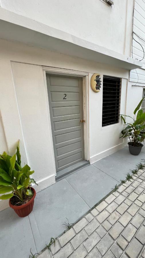 Blue Wave Guest House Caye Caulker Exterior foto
